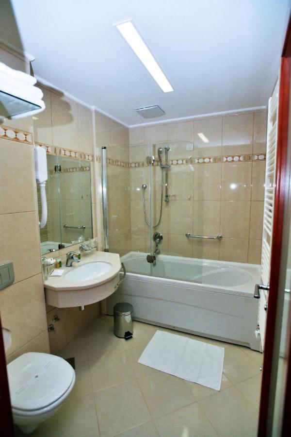 Hotel Savus Slavonski Brod Quarto foto
