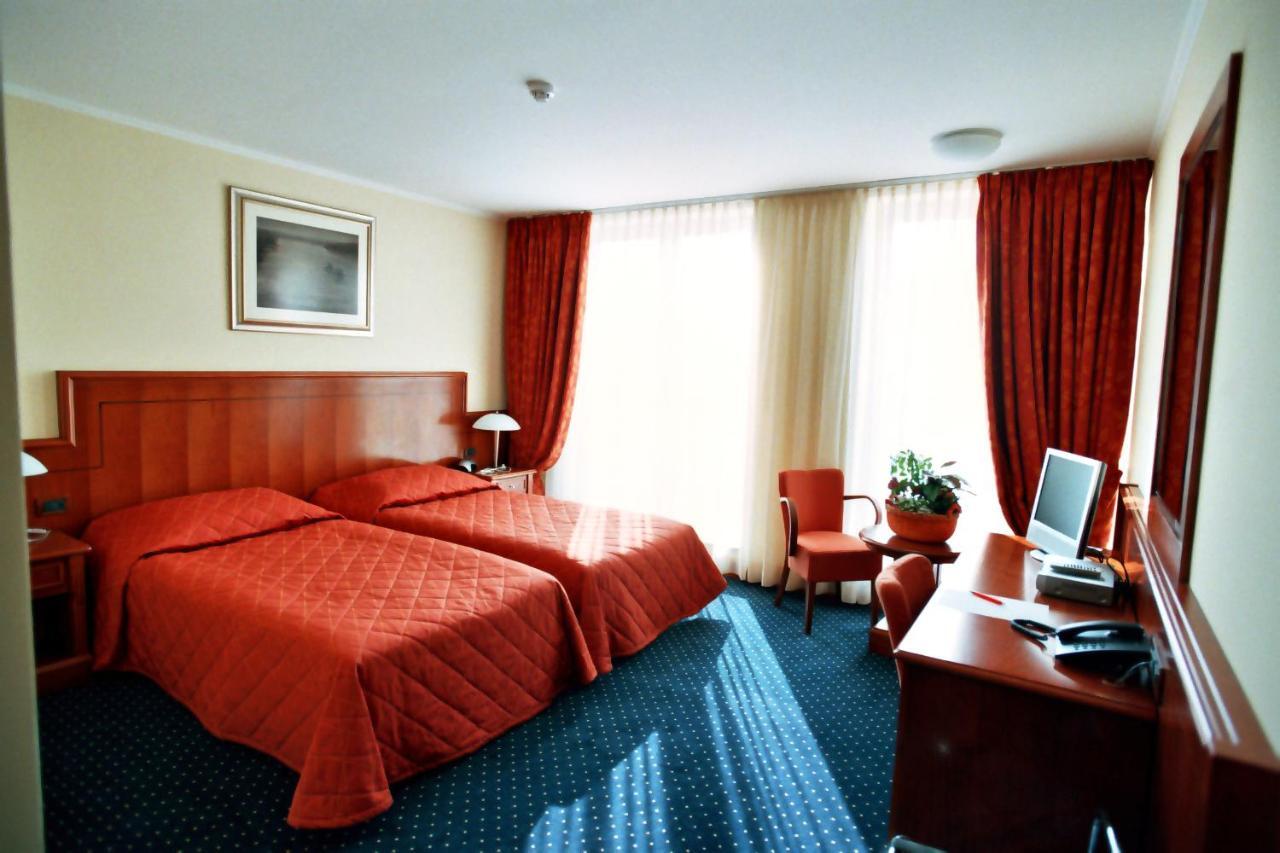 Hotel Savus Slavonski Brod Quarto foto